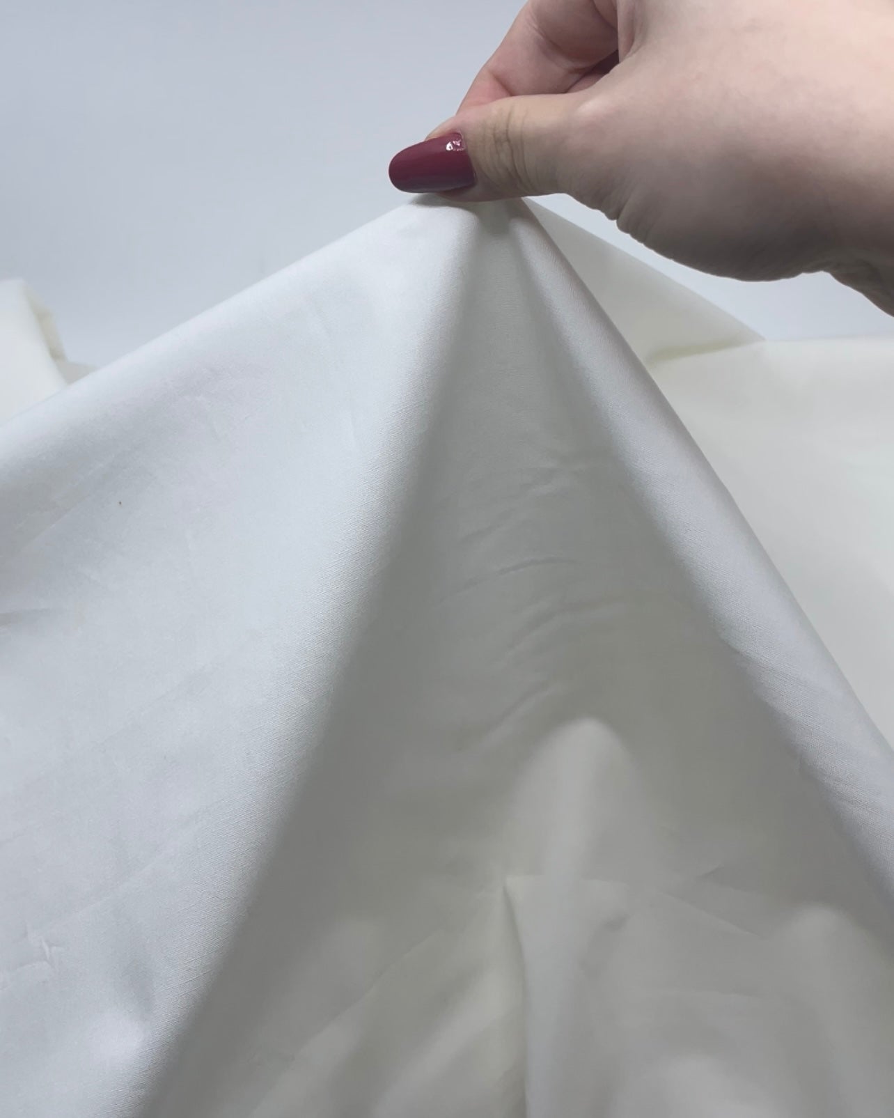 Deadstock Cotton Poplin Lining - Ivory | Blackbird Fabrics