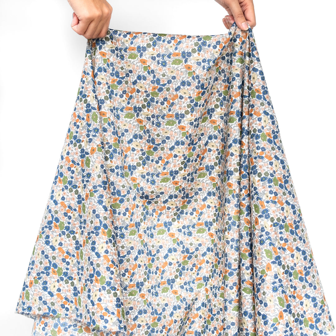 Deadstock Liberty Cotton Tana Lawn™ - Poppy & Daisy Forest