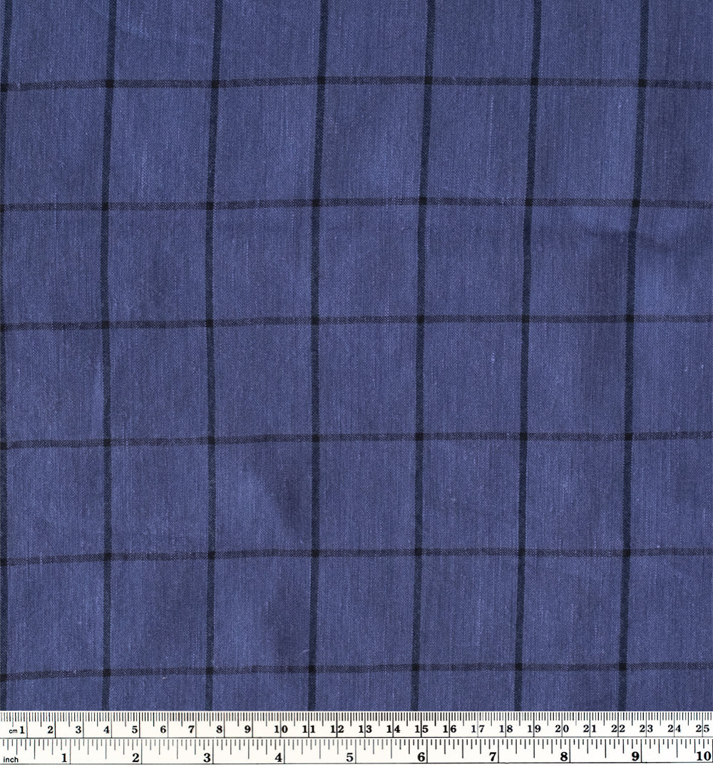 Classic windowpane check yarn dyed fabric in lyocell and linen blend